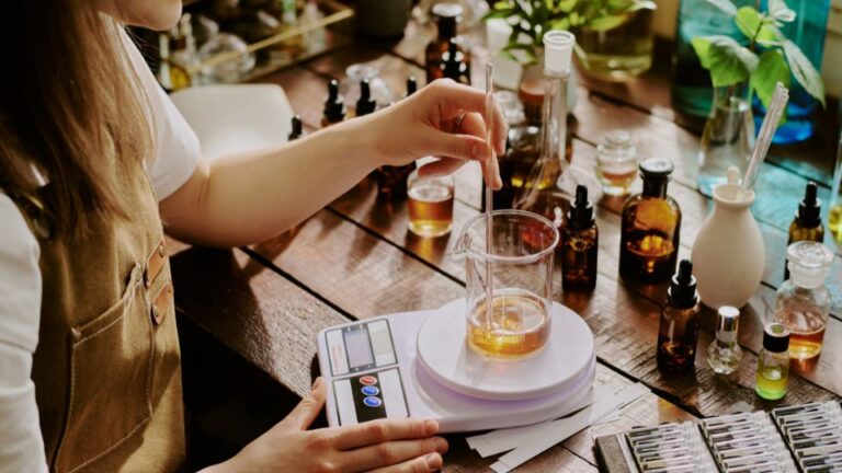 MODULE 06: Huile Essentielle, Végétale et Organique